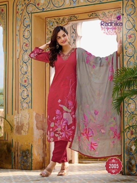 RADHIKA-LIFESTYLE-FESTIVE-DIARIES-VOL-2-MUSLIN-READYMADE-KURTI-SUPPLIER-9