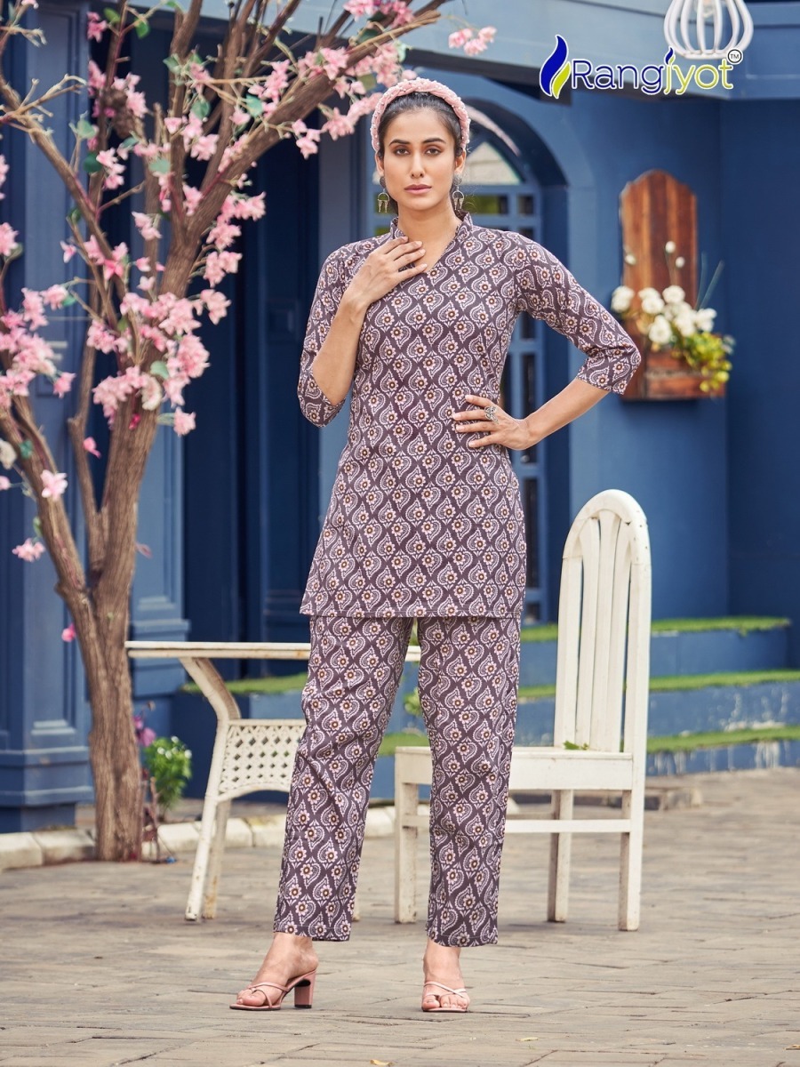 RANGJYOT-COTTON-NAYA-COTTON-PRINTED-KURTIS-AT-BEST-PRICE-6