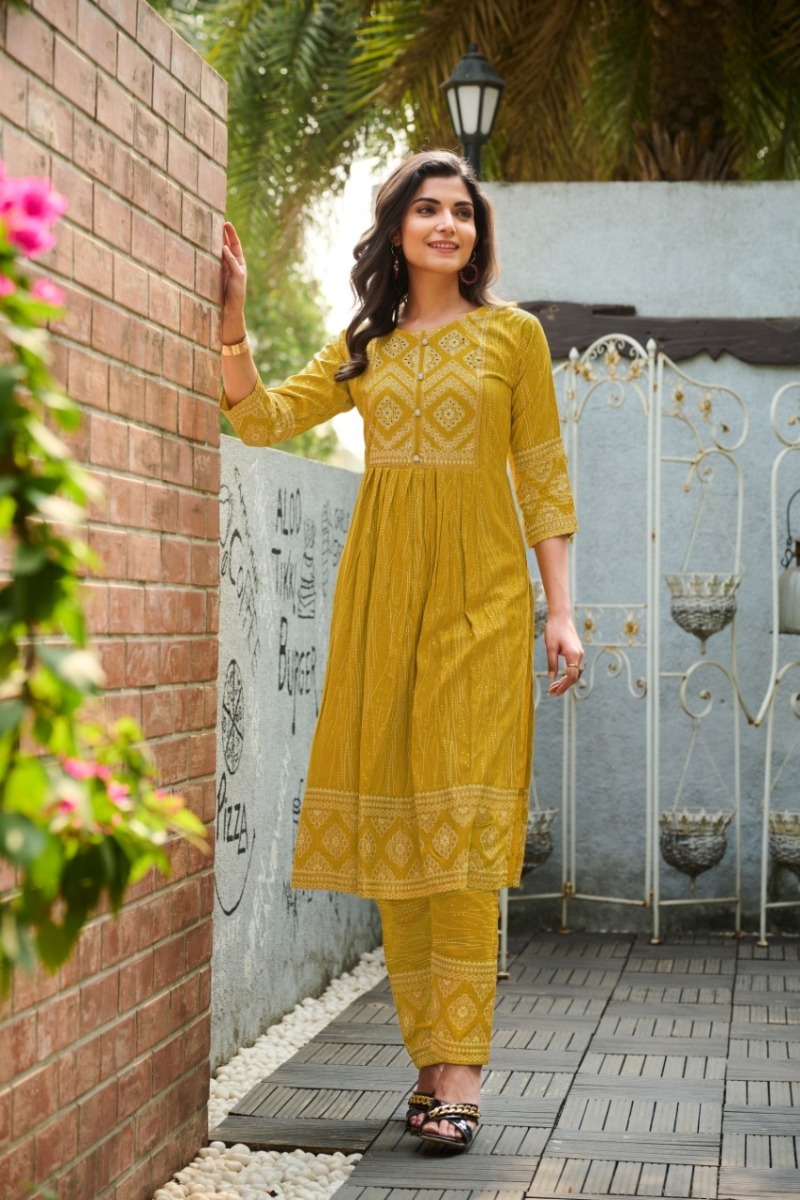 RANGJYOT-SAARVI-VOL-1-RAYON-PRINTED-KURTI-WITH-PANTS-SURAT-SUPPLIER-6
