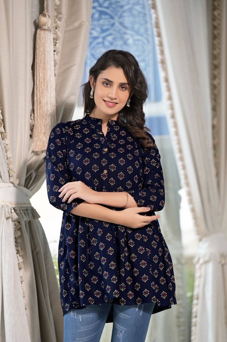 RANGMAYA-CANDY-5-COTTON-SHORT-KURTI-DISTRIBUTOR-IN-SURAT-12