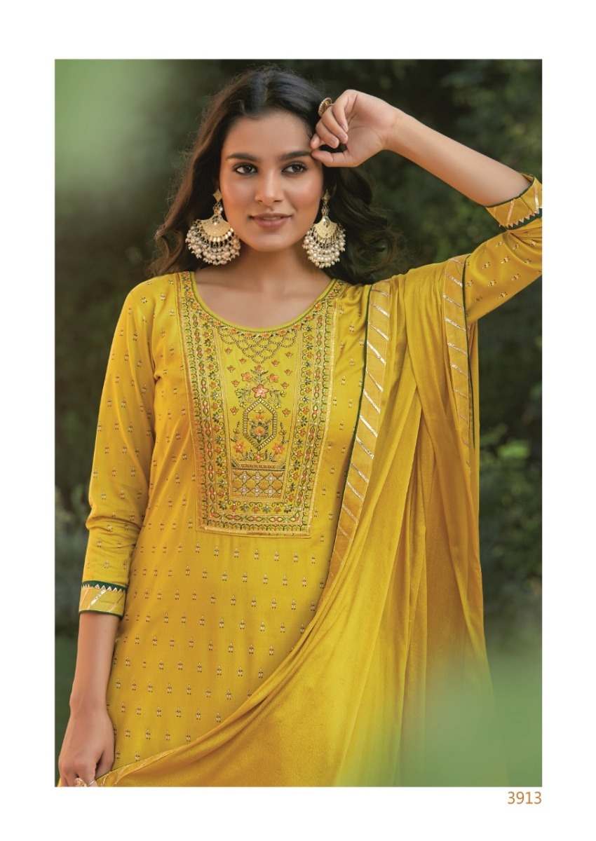 RANGOON-MOON-RAYON-PRINT-READYMADE-KURTI-1
