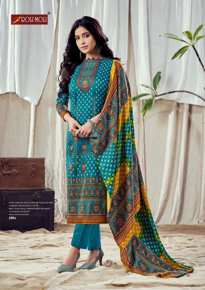 ROLI-MOLI-CREATION-GULNAR-PASHMINA-SUITS-WINTER-COLLECTION-2021-7