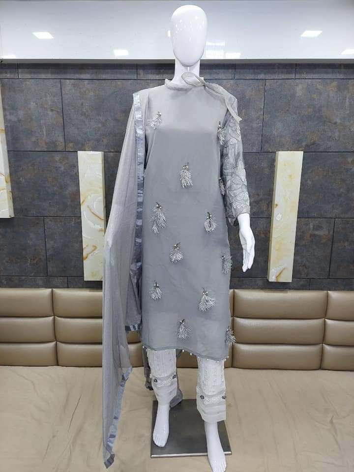 SAFA-FASHION-FAB-LUXURY-FORMAL-DESIGNER-KURTIS-WITH-PANT-PAKISTANI-COLLECTION-10