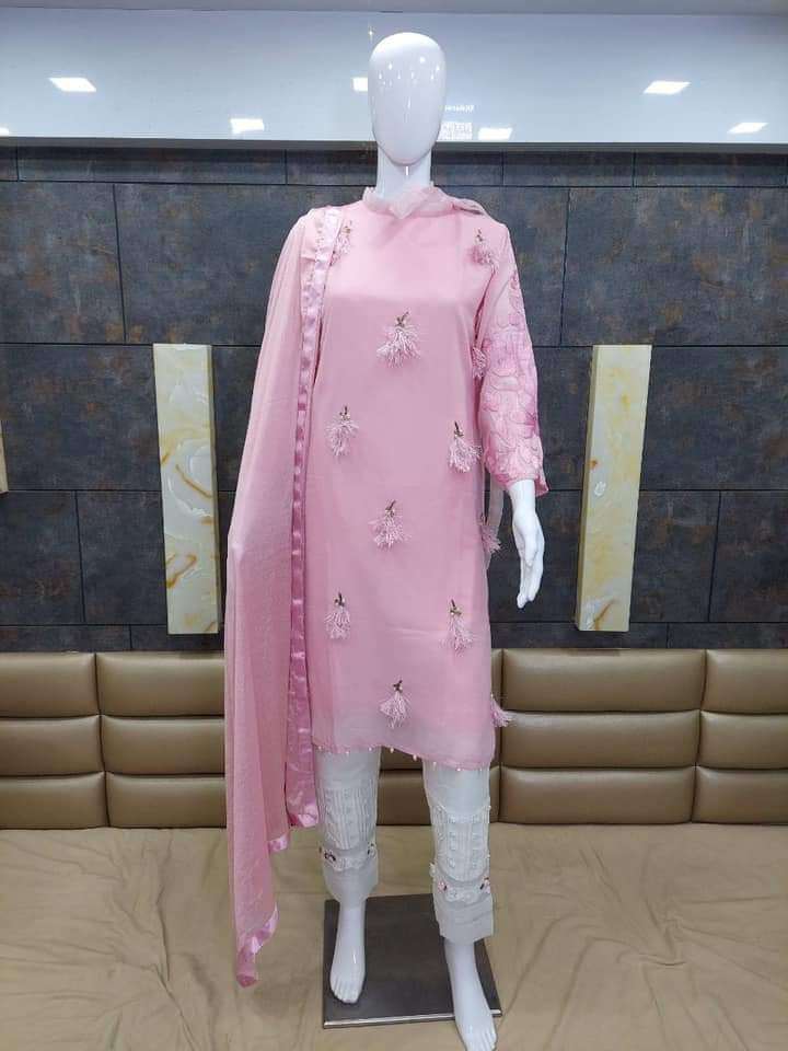 SAFA-FASHION-FAB-LUXURY-FORMAL-DESIGNER-KURTIS-WITH-PANT-PAKISTANI-COLLECTION-11