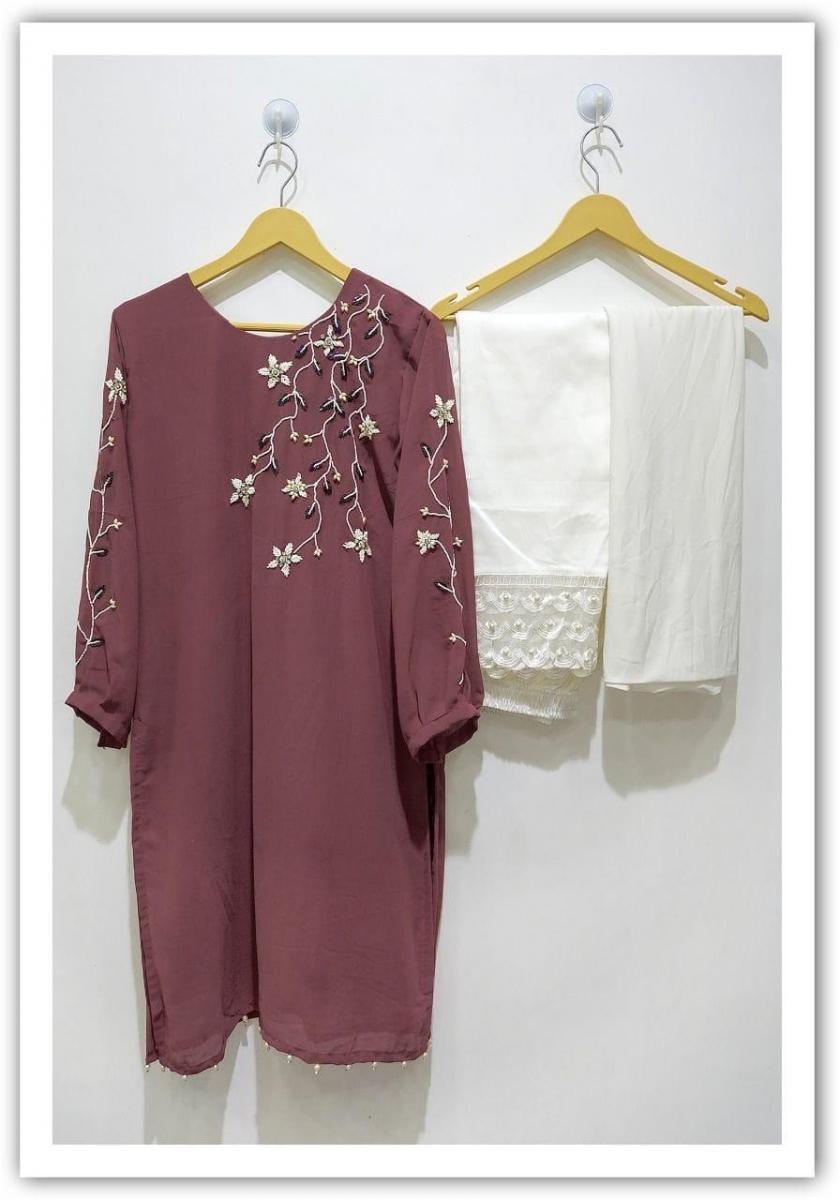 SAFA-FASHION-FAB-SF-976-PAKISTANI-DESIGNER-TUNICS-WITH-CIGARETTE-PANTS-WHOLESALER-3