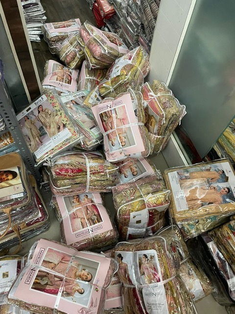 SANIYA-TRENDZ-MAYRUM-N-MARIA-PAKISTANI-SUITS-WHOLESALE-8