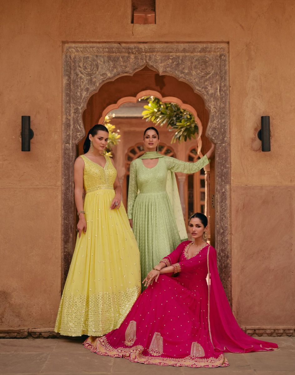 SAYURI-DESIGNER-KAVYA-FANCY-SUITS-DISTRIBUTOR-IN-SURAT-5