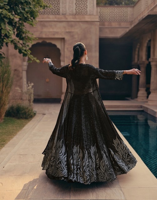 SAYURI-DESIGNER-MAHOTSAV-GEROGETTE-FANCY-SUITS-WHOLESALER-IN-SURAT-9