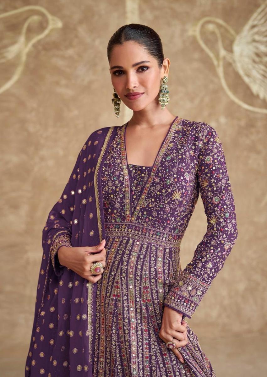 SAYURI-DESIGNER-ROYAL-GOLD-GEORGETTE-FANCY-SUITS-SUPPLIER-4