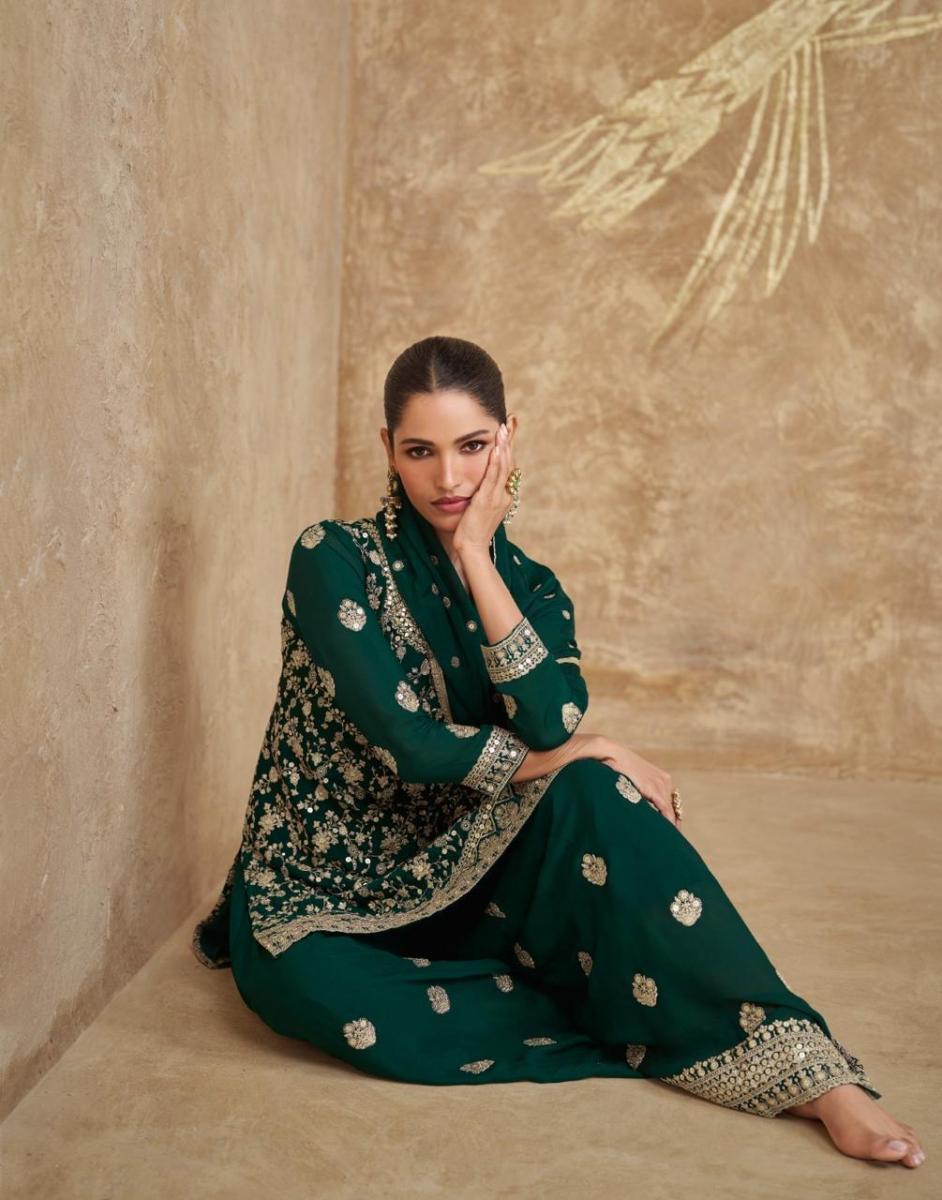 SAYURI-DESIGNER-VIHANI-CHINON-SILK-SUITS-WHOLESALER-IN-SURAT-5