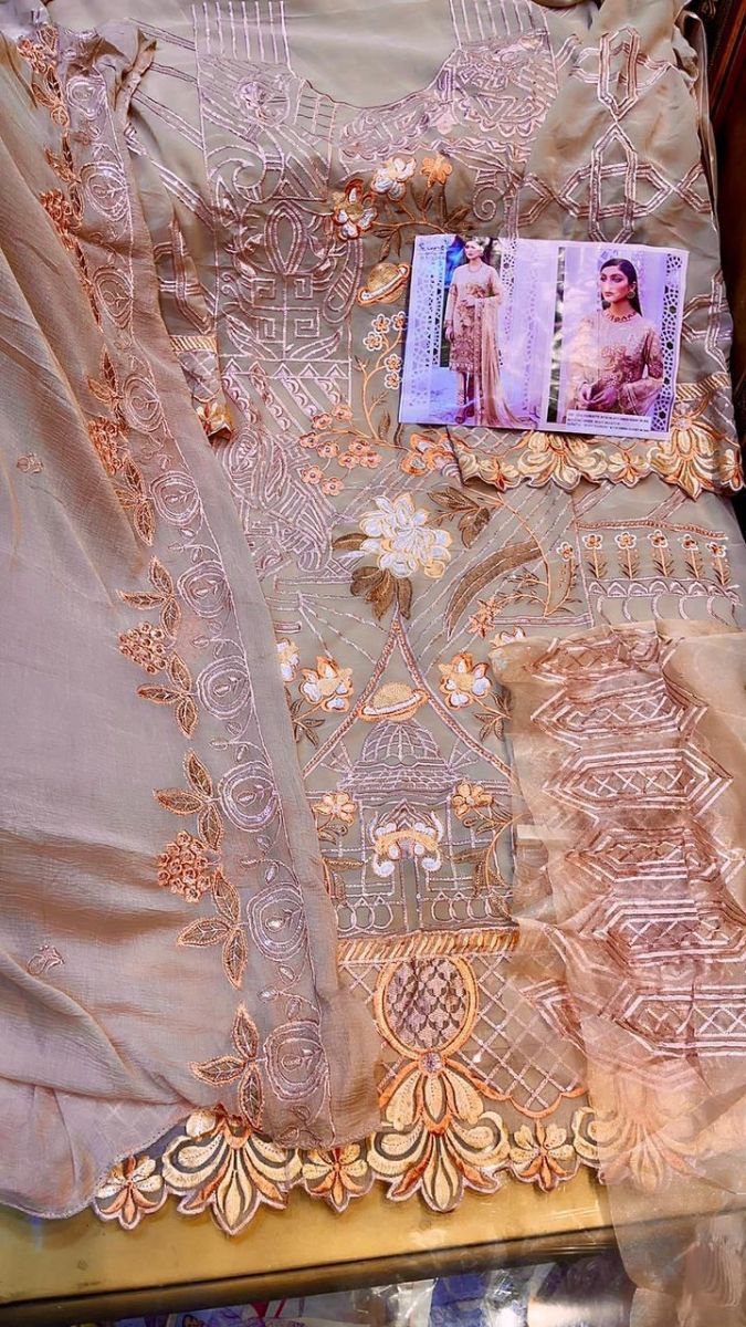 SERENE-RAMSHA-NX-PAKISTANI-SUITS-MANUFACTURER-SURAT-2