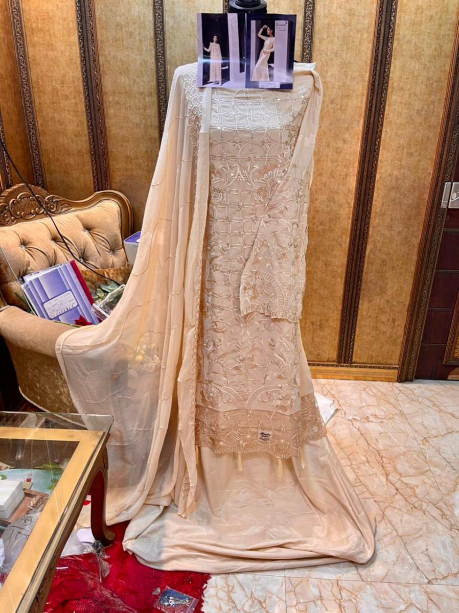 SERENE-REIGN-PAKISTANI-SUITS-LATEST-COLLECTION-9