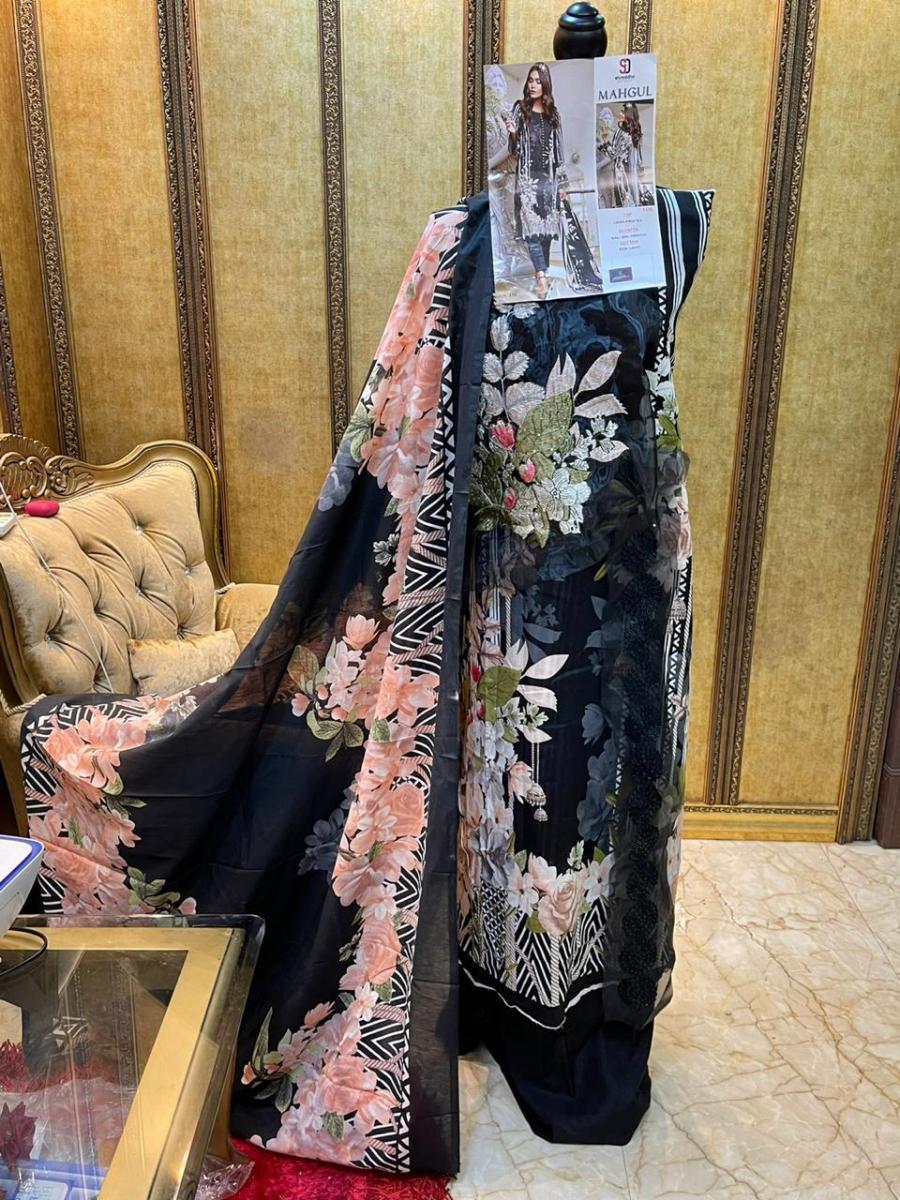 1_SHRADDHA-DESIGNER-WHOLESALER-SURAT-2