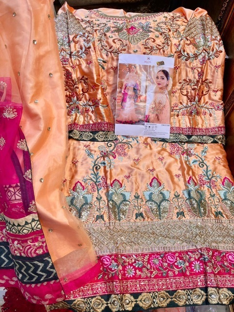 SHREE-FABS-COLOR-105A-TO-105D-PAKISTANI-SUITS-WHOLESALE-9