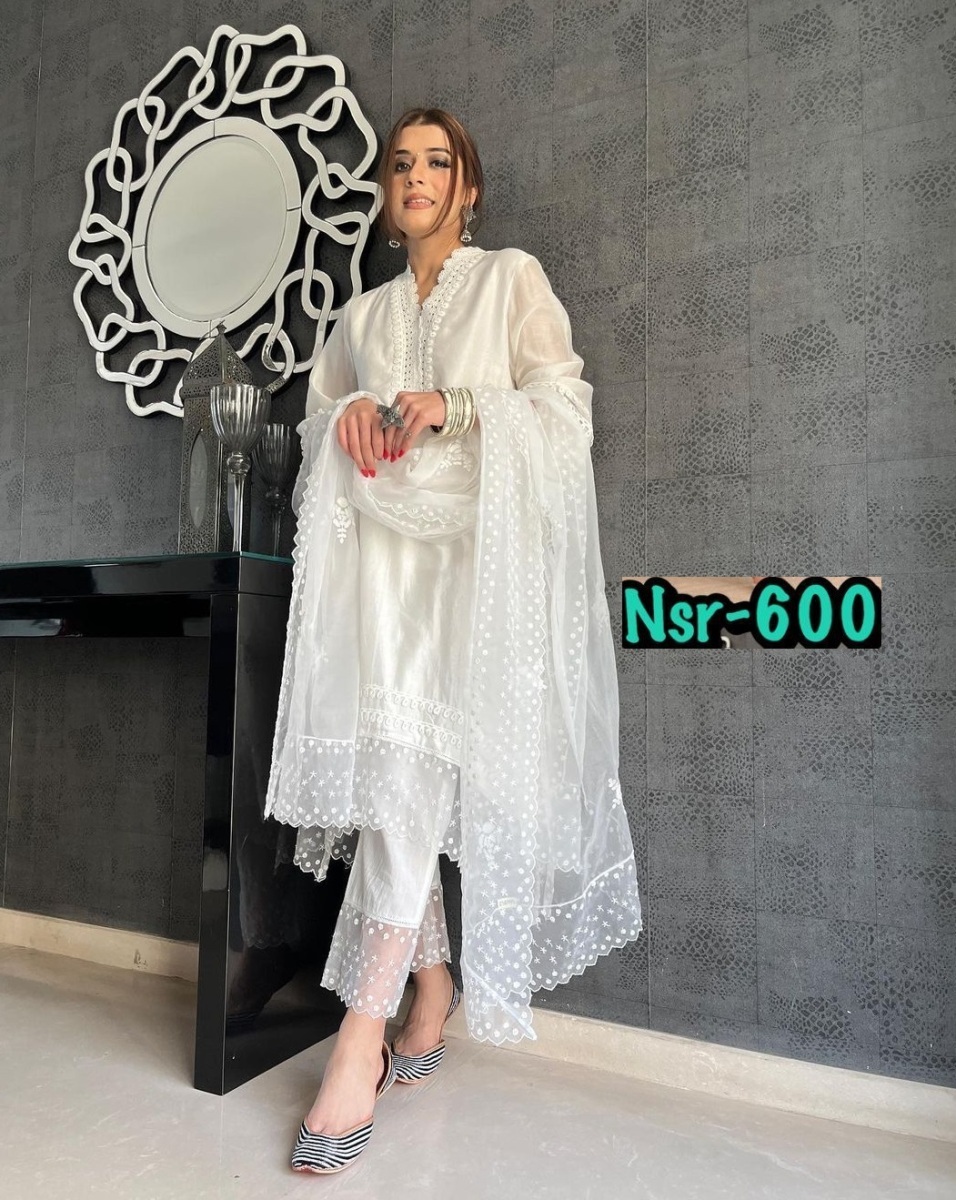 SHREE-HARI-NSR-600-C-DESIGNER-SUITS-WHOLESALE-1