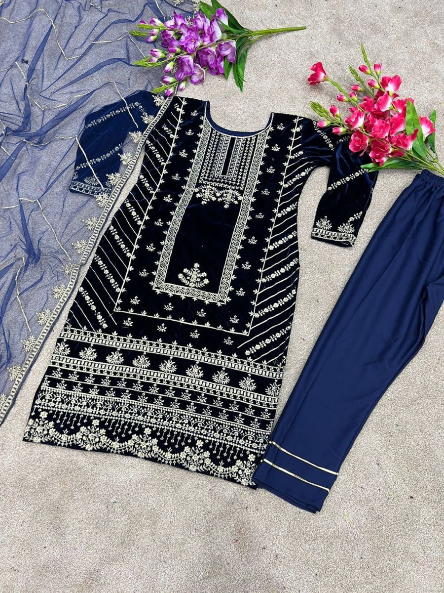 SHREE-HARI-NSR-681-C-DESIGNER-VELVET-COLLECTION-2