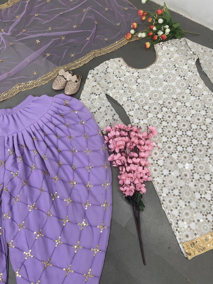 SHREE-HARI-NSR-728-DESIGNER-TOP-DHOTI-IN-INDIA-2