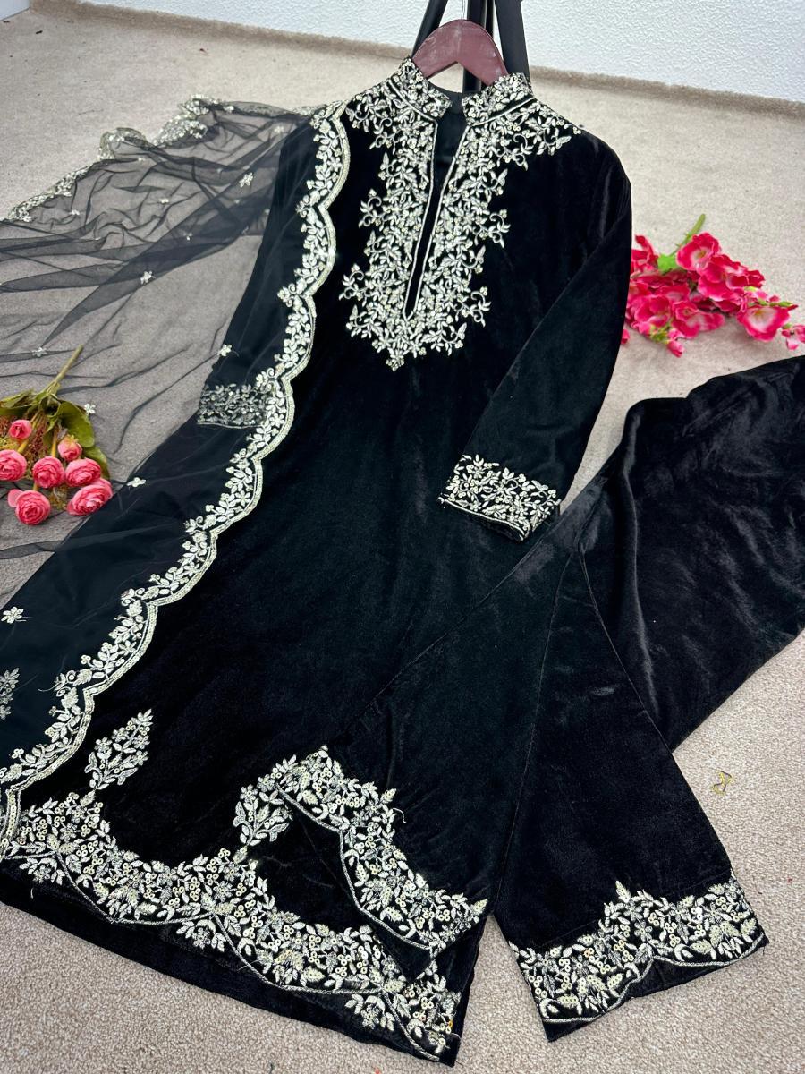 SHREE-HARI-NSR-778-DESIGNER-VELVET-SUITS-2