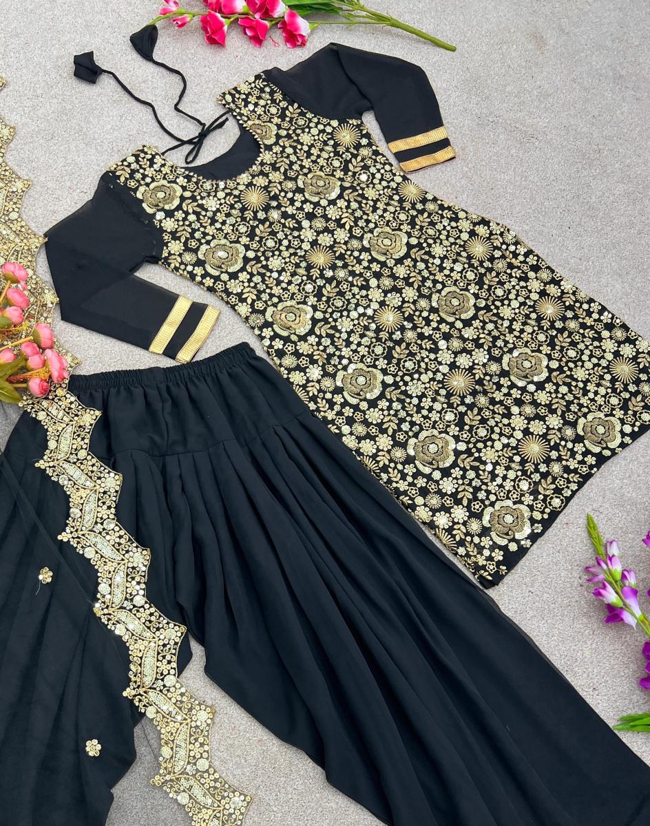 SHREE-HARI-NSR-790-DESIGNER-TOP-PATIALA-5