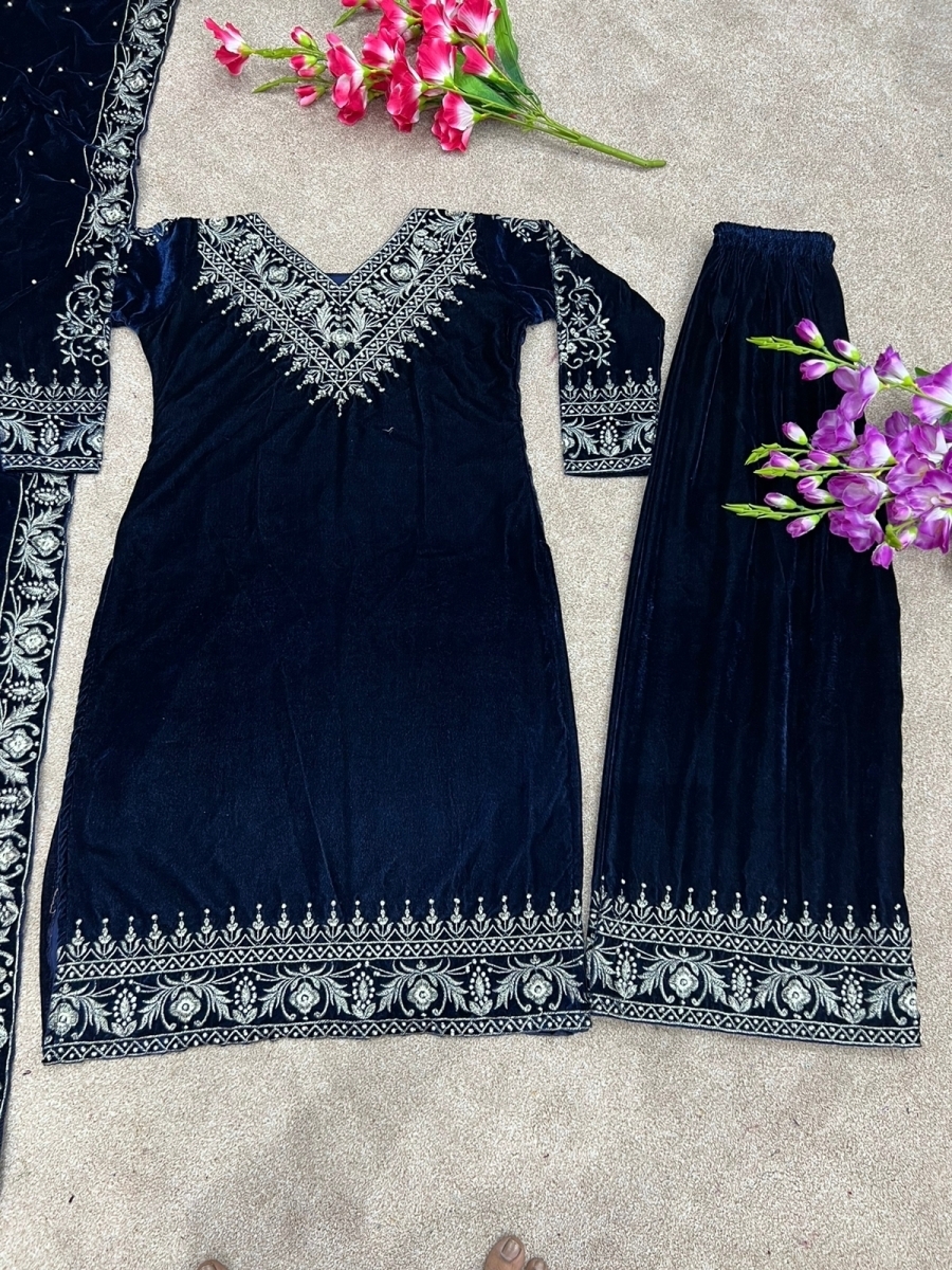 SHREE-HARI-SR-1477-C-READYMADE-VELVET-SUITS-5