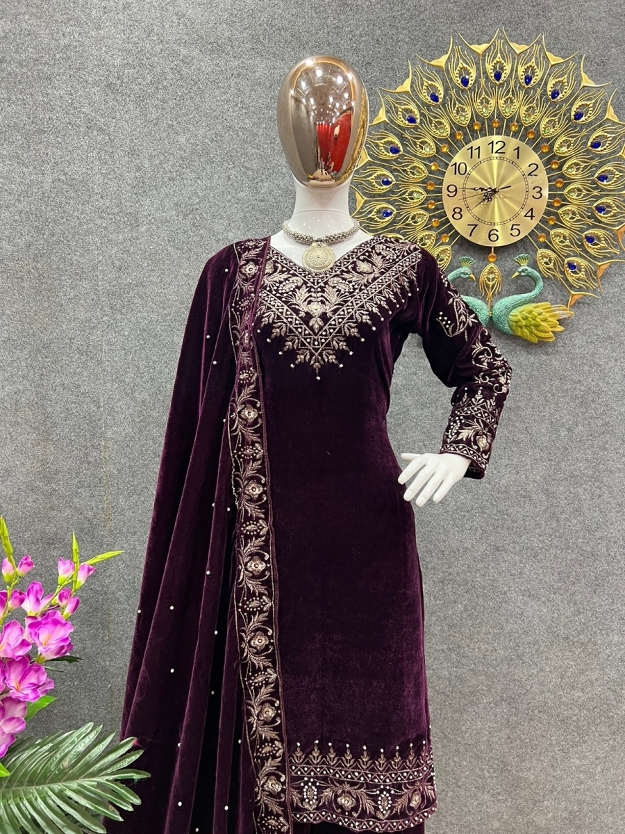 SHREE-HARI-SR-1477-D-READYMADE-VELVET-SUITS-3