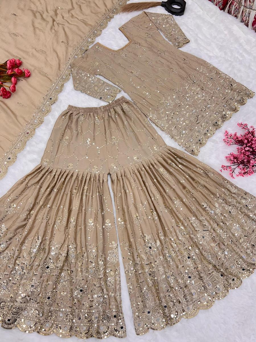 SHREE-HARI-SR-1616-A-DESIGNER-SUITS-WHOLESALE-2