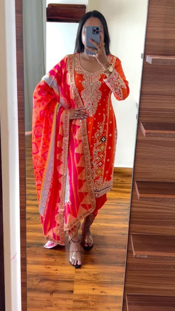 SHREE-HARI-SR-1619-B-DESIGNER-SUITS-WHOLESALE-4