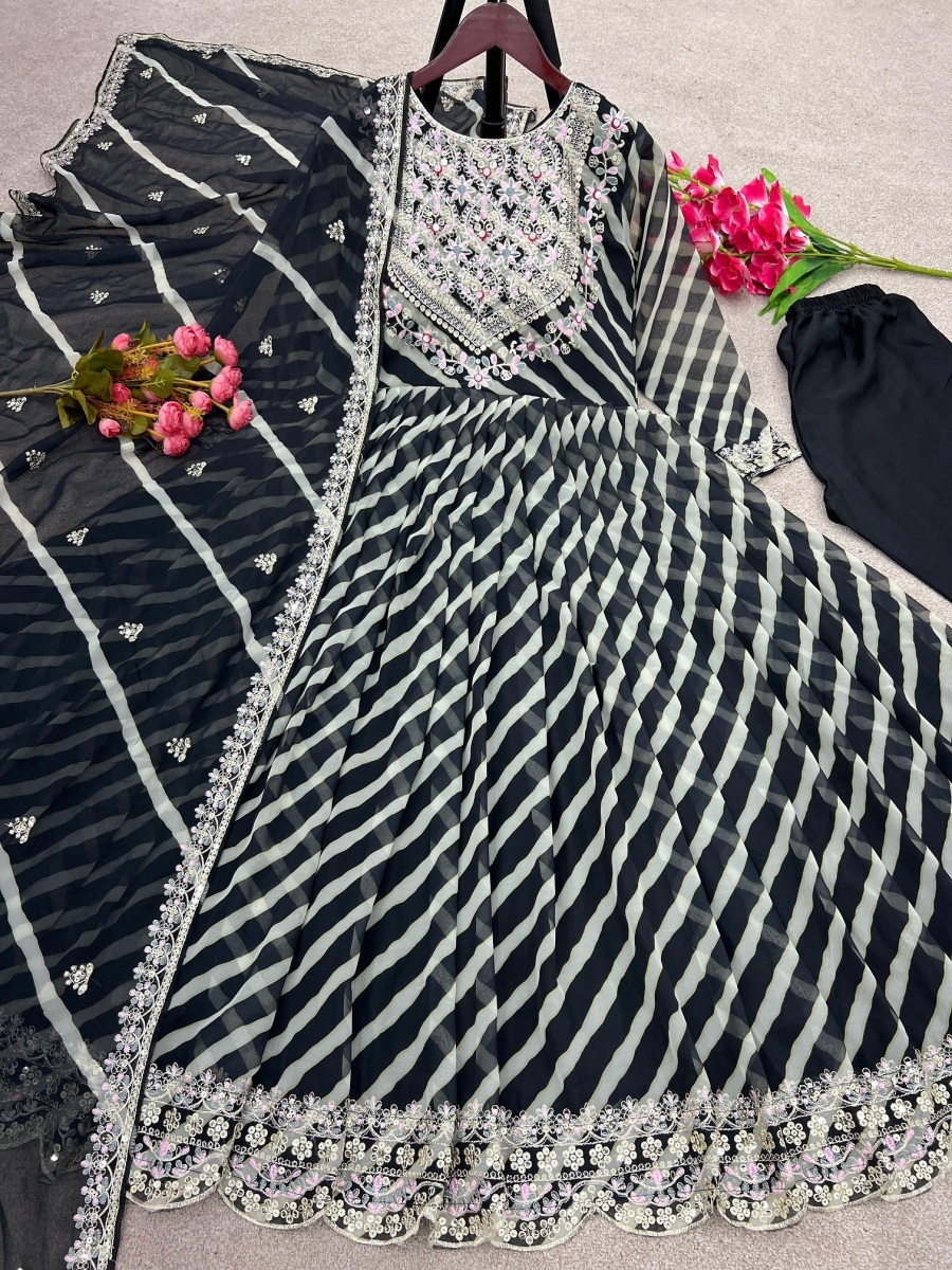 SHREE-HARI-SRK-5084-C-DESIGNER-GOWN-WHOLESALE-2