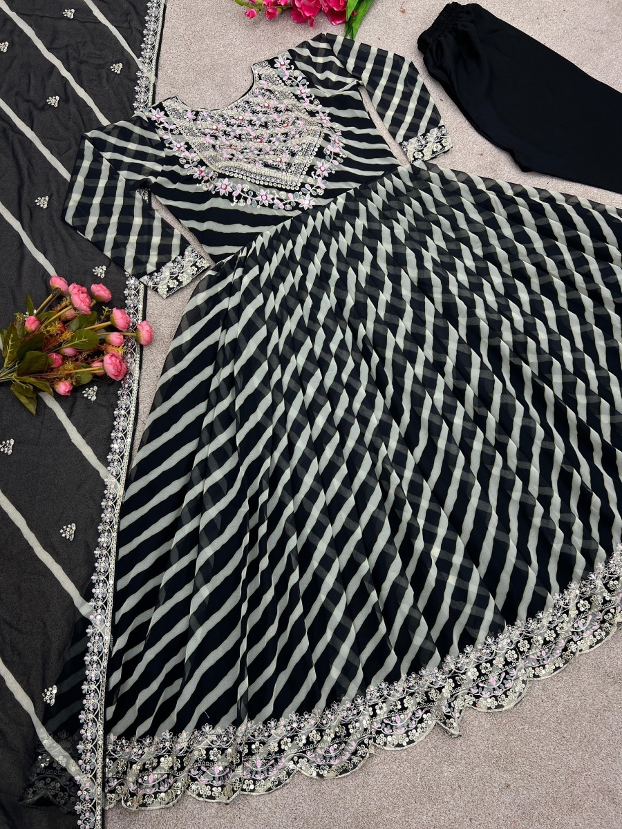 SHREE-HARI-SRK-5084-C-DESIGNER-GOWN-WHOLESALE-6