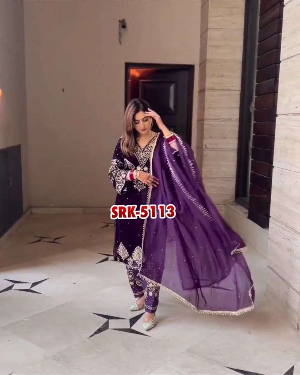 SHREE-HARI-SRK-5113-DESIGNER-VELVET-SUITS-1