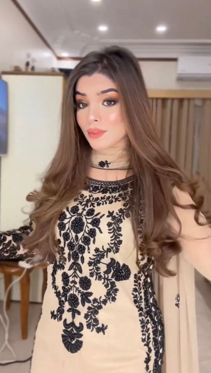 SHREE-HARI-SSR-368-DESIGNER-SUITS-WHOLESALE-2