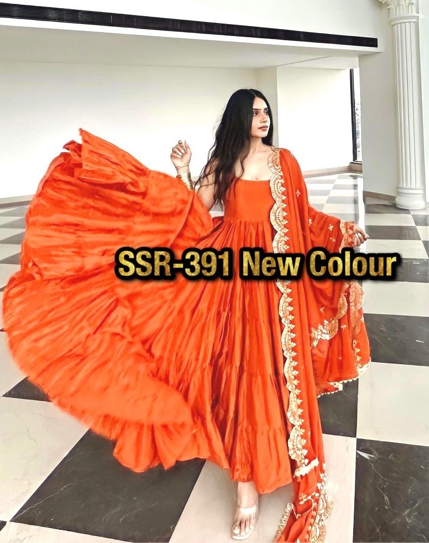 SHREE-HARI-SSR-391-B-DESIGNER-GOWN-MANUFACTURER-1