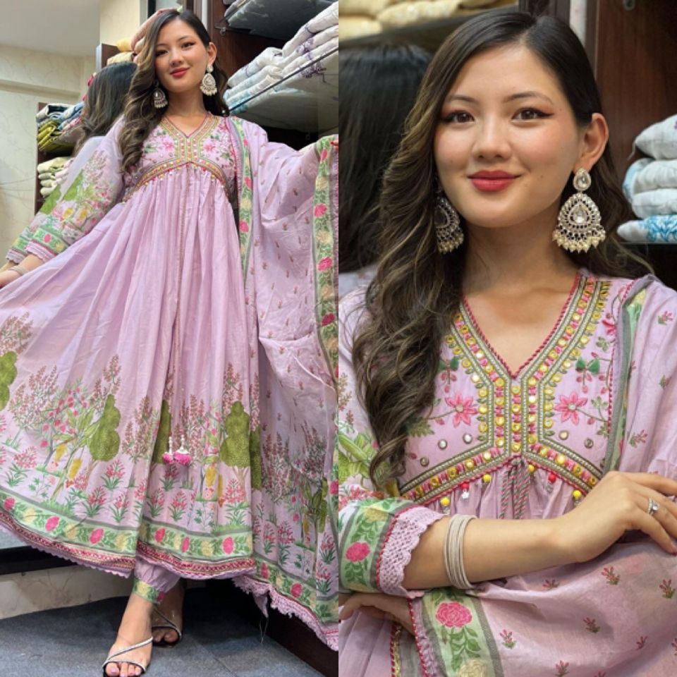 SHREE-HARI-SSR-395-C-DESIGNER-GOWN-WHOLESALE-1