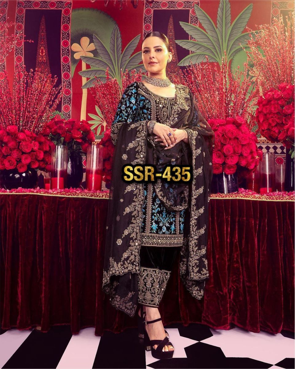 SHREE-HARI-SSR-435-DESIGNER-VELVET-SUITS-1