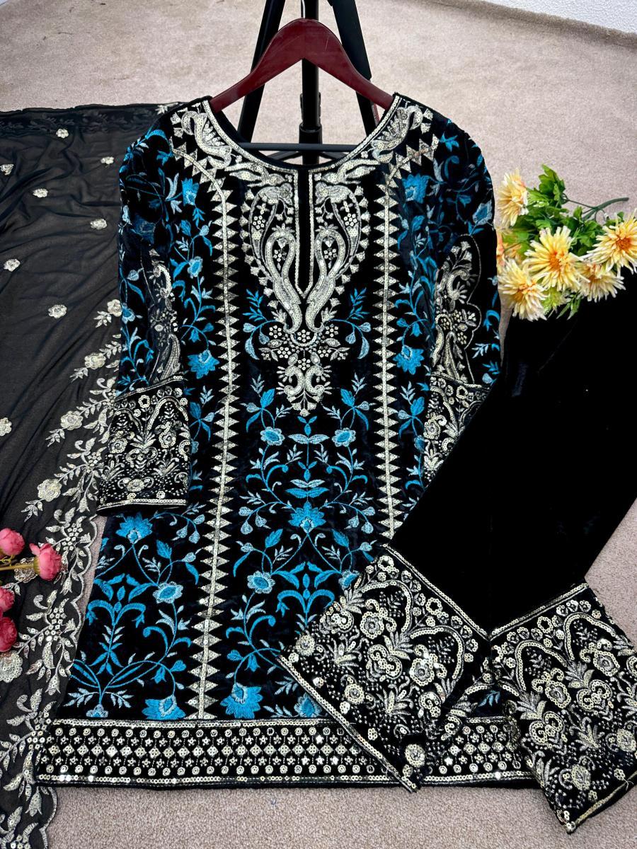 SHREE-HARI-SSR-435-DESIGNER-VELVET-SUITS-2