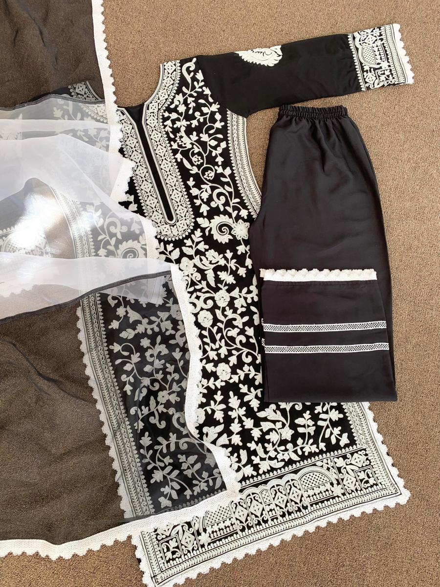 SHREE-HARI-SSR-439-DESIGNER-SUITS-WHOLESALE-2