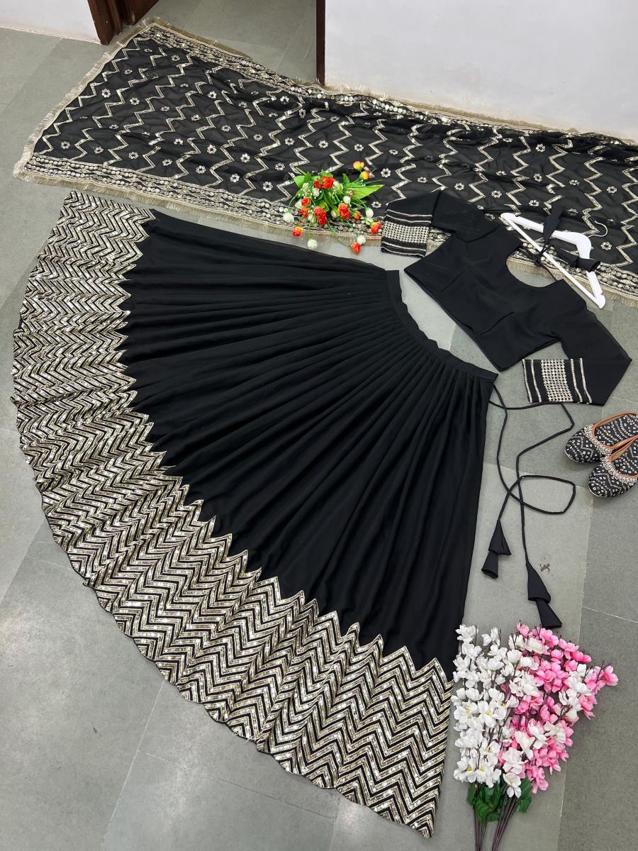 SHREE-HARI-ZSR-3051-DESIGNER-LEHENGA-WHOLESALE-2