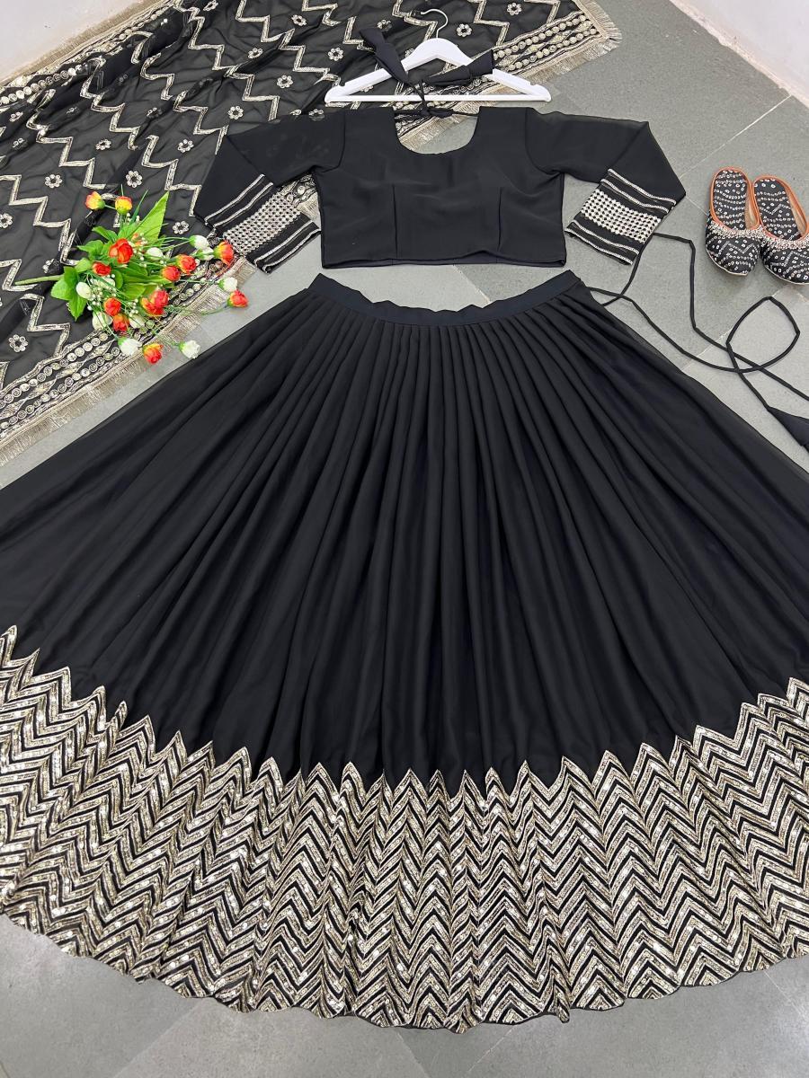 SHREE-HARI-ZSR-3051-DESIGNER-LEHENGA-WHOLESALE-4