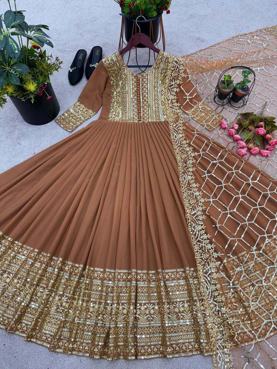 SHREE-HARI-ZSR-3059-B-DESIGNER-GOWN-WHOLESALE-2