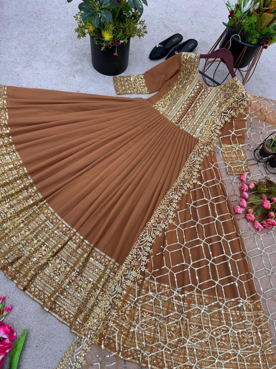 SHREE-HARI-ZSR-3059-B-DESIGNER-GOWN-WHOLESALE-3