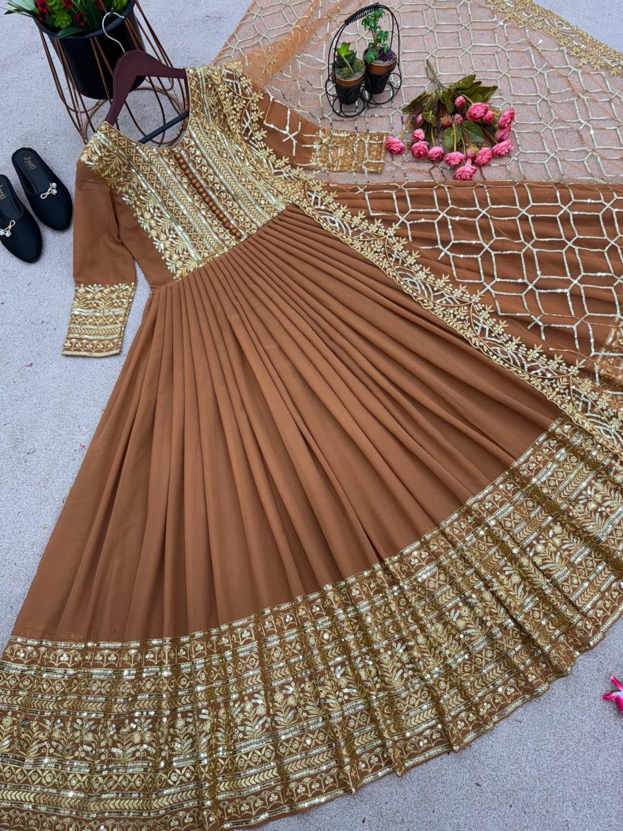 SHREE-HARI-ZSR-3059-B-DESIGNER-GOWN-WHOLESALE-4