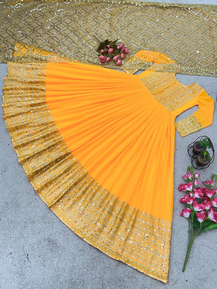 SHREE-HARI-ZSR-3059-C-DESIGNER-GOWN-WHOLESALE-2