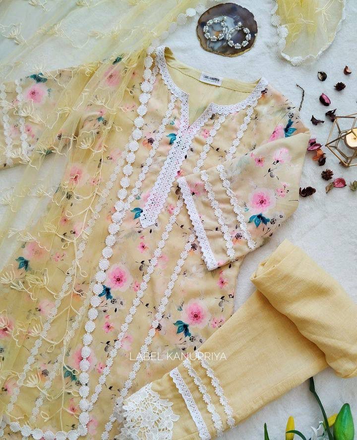 SHREE-TEXTILE-ST-52-A-DESIGNER-SUITS-WHOLESALE-4