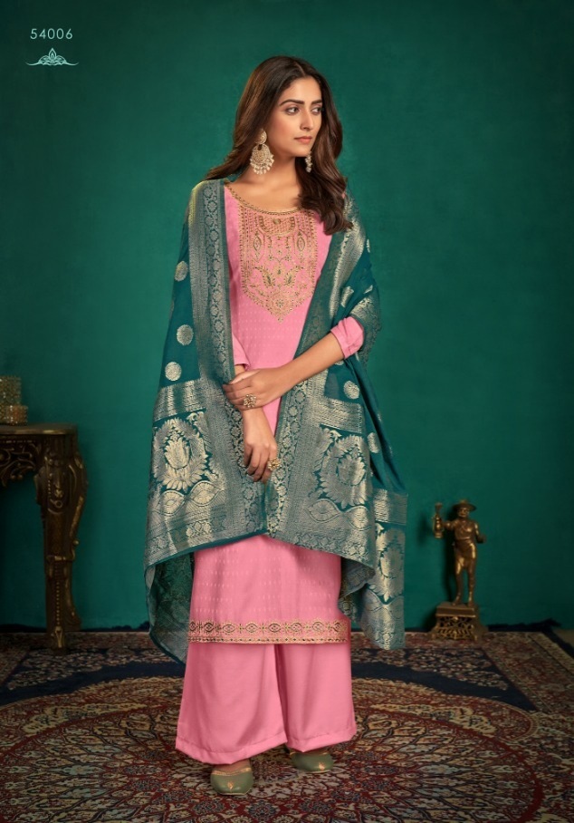 SKT-AMORINA-PURE-PASHMINA-WINTER-SUITS-CATALOG-AT-WHOLESALE-RATE-3