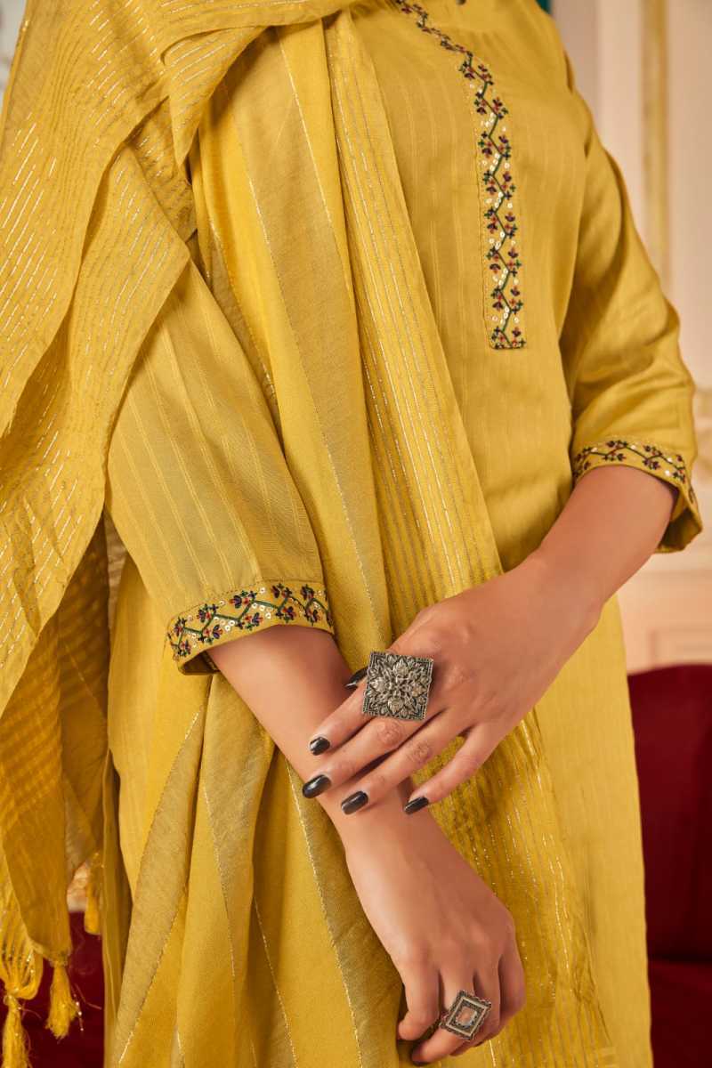 SUKANYA-FASHION-ROYAL-COUPLE-VOL-5-GIRLS-KURTI-WITH-BOYS-KURTA-COMBO-SET-10