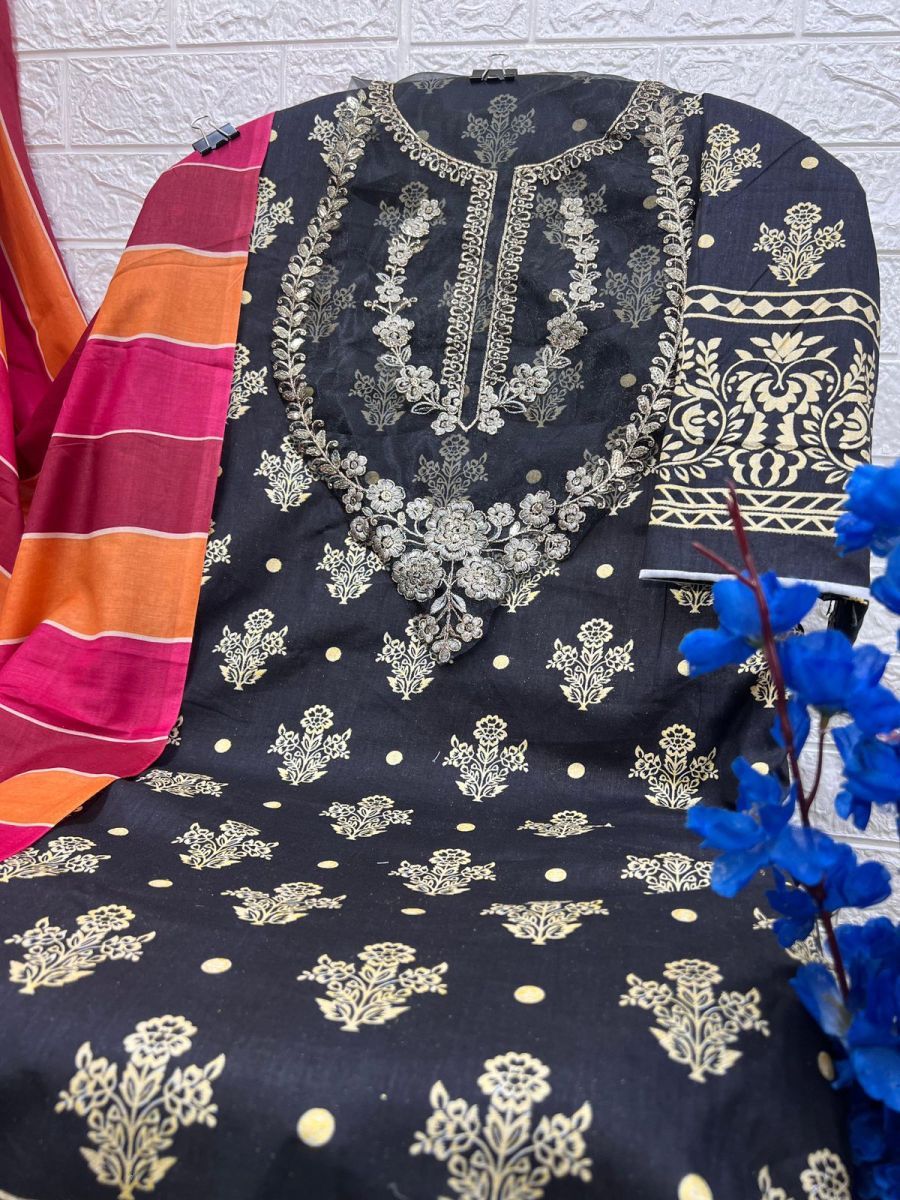 TAJ-CREATIONS-522-COTTON-PAKISTANI-SUITS-2