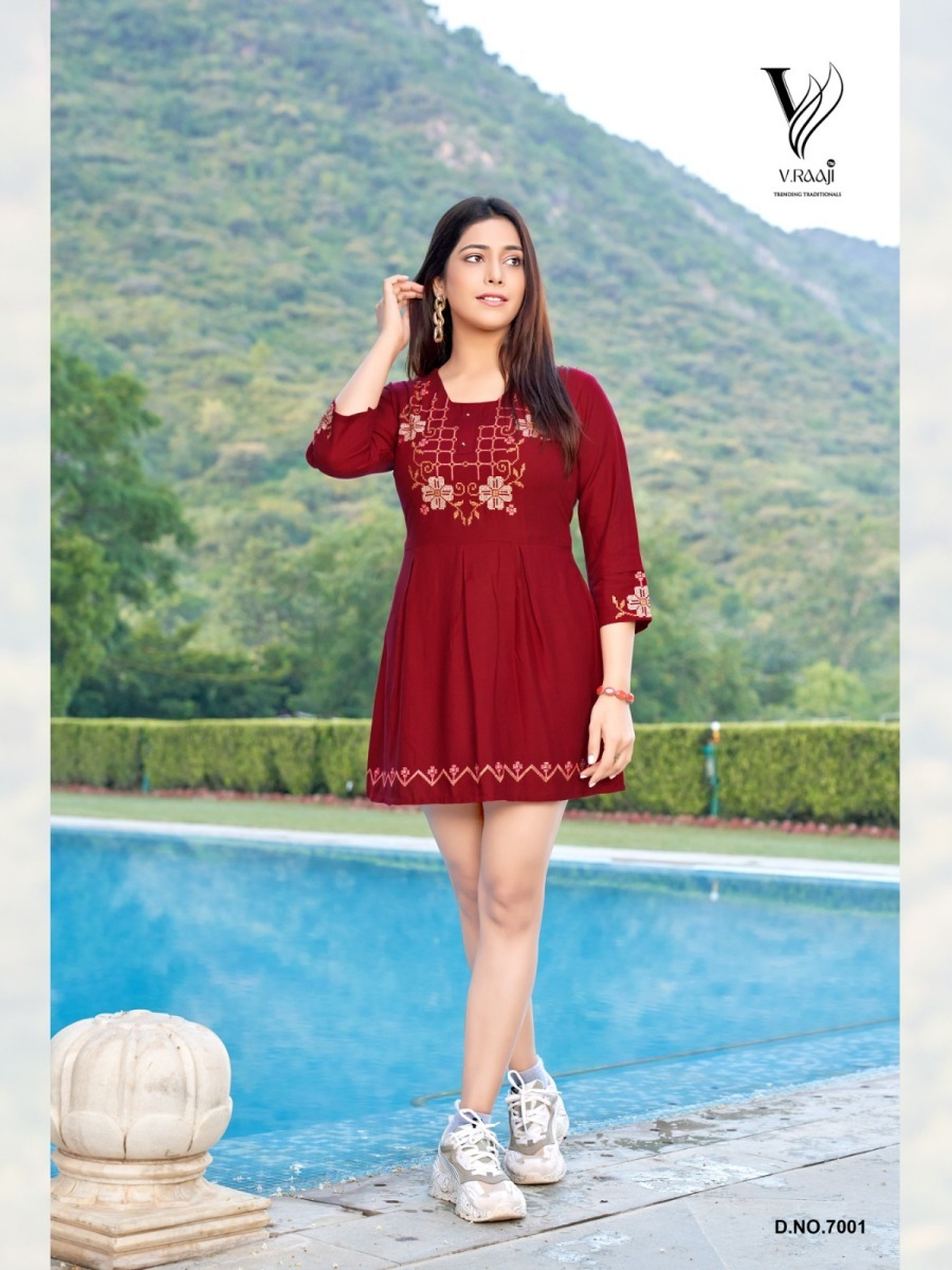 V-RAAJI-BOLD-SHORT-READYMADE-KURTIS-WHOLESALER-IN-SURAT-3