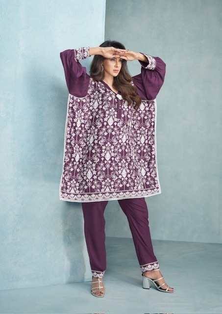 VAMIKA-LAKHNAVI-VOL-4-READYMADE-REYON-KURTIS-13