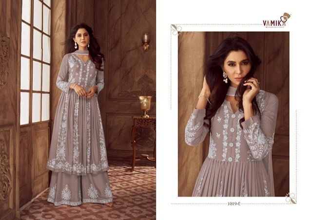 VAMIKA-LAKHNAWI-VOL-4-SILVER-TOP-PLAZO-WITH-DUPATTA-WHOLESALER-SURAT-3