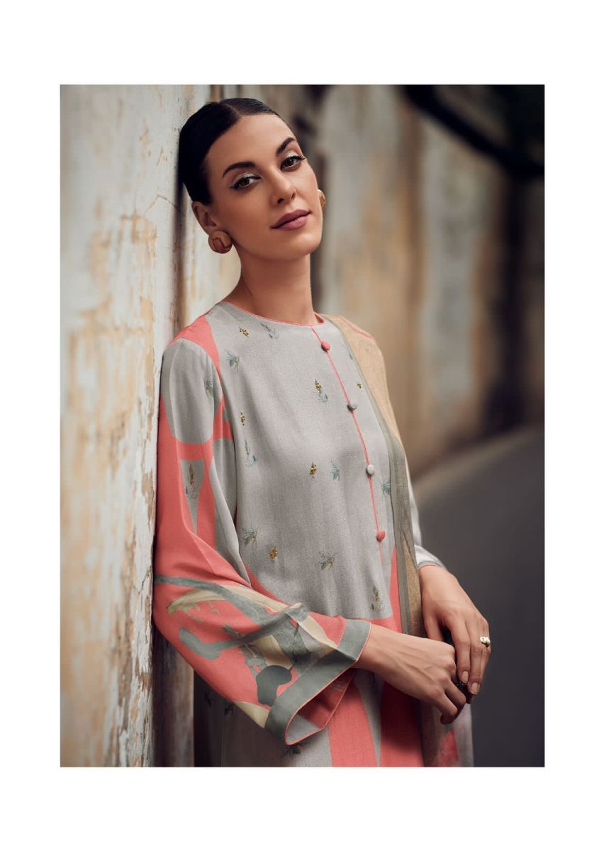 VARSHA-EHRUM-NUSHRAT-MUSLIN-DIGITAL-PRINTED-SUITS-AT-SURAT-6